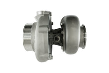 Load image into Gallery viewer, Turbosmart Oil Cooled 6870 V-Band Inlet/Outlet A/R 0.96 External Wastegate TS-1 Turbocharger