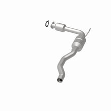 Load image into Gallery viewer, MagnaFlow Conv DF 02 Volkswagen Eurovan 2.8L