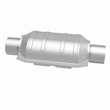 Load image into Gallery viewer, MagnaFlow Conv Univ 2.5inch Inlet/Outlet Center/Center Oval (California OBDII)