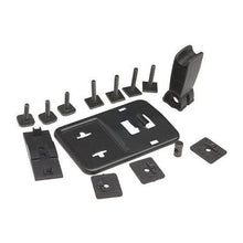 Load image into Gallery viewer, Thule Adapter Kit - Mounts 599XTR/724/725 Racks to Xsporter/Rapid Aero/Professional Load Bars - Blk
