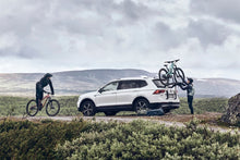 Load image into Gallery viewer, Thule OutWay Platform-Style Trunk Mount Bike Rack w/Raised Platform (Up to 2 Bikes) - Silver/Black