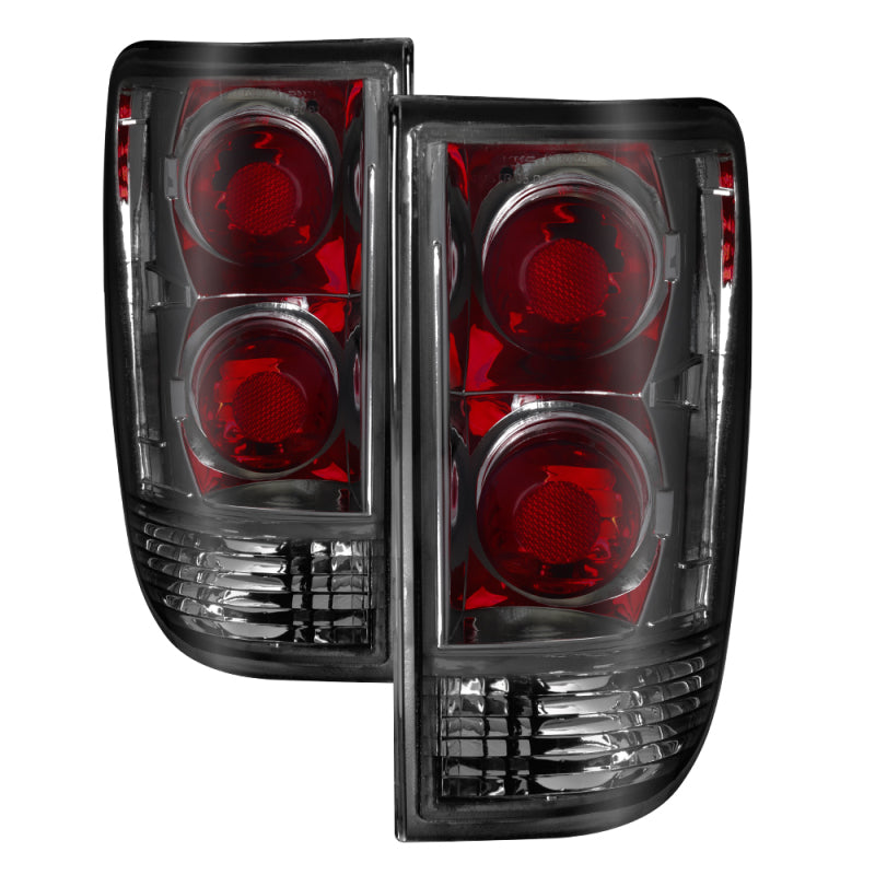 xTune Chevy Blazer 95-05 / GMC Jimmy 95-05 Euro Style Tail Lights - Smoked ALT-JH-CB95-SM