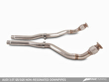 Load image into Gallery viewer, AWE Tuning Audi 8R SQ5 Touring Edition Exhaust - Quad Outlet Chrome Silver Tips