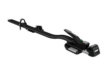 Load image into Gallery viewer, Thule TopRide Fork-Mounted Roof Bike Rack (Fits 9-15mm Thru-Axle &amp; Standard 9mm Quick-Release Bikes)