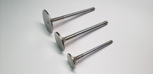 Load image into Gallery viewer, Ferrea Ford 4.6L 32V 37mm 7mm 135.6mm 15.7mm 20 Deg 3 Radial Grv Comp Plus Intake Valve - Set of 16
