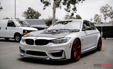 Load image into Gallery viewer, Seibon 2014+ BMW F80 OE Style Carbon Fiber Hood