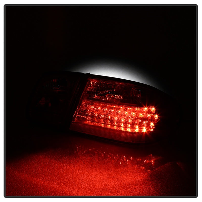 Xtune Mercedes Benz W210 E-Class 96-02 LED Tail Lights Red Clear ALT-CL-MBW210-LED-RC